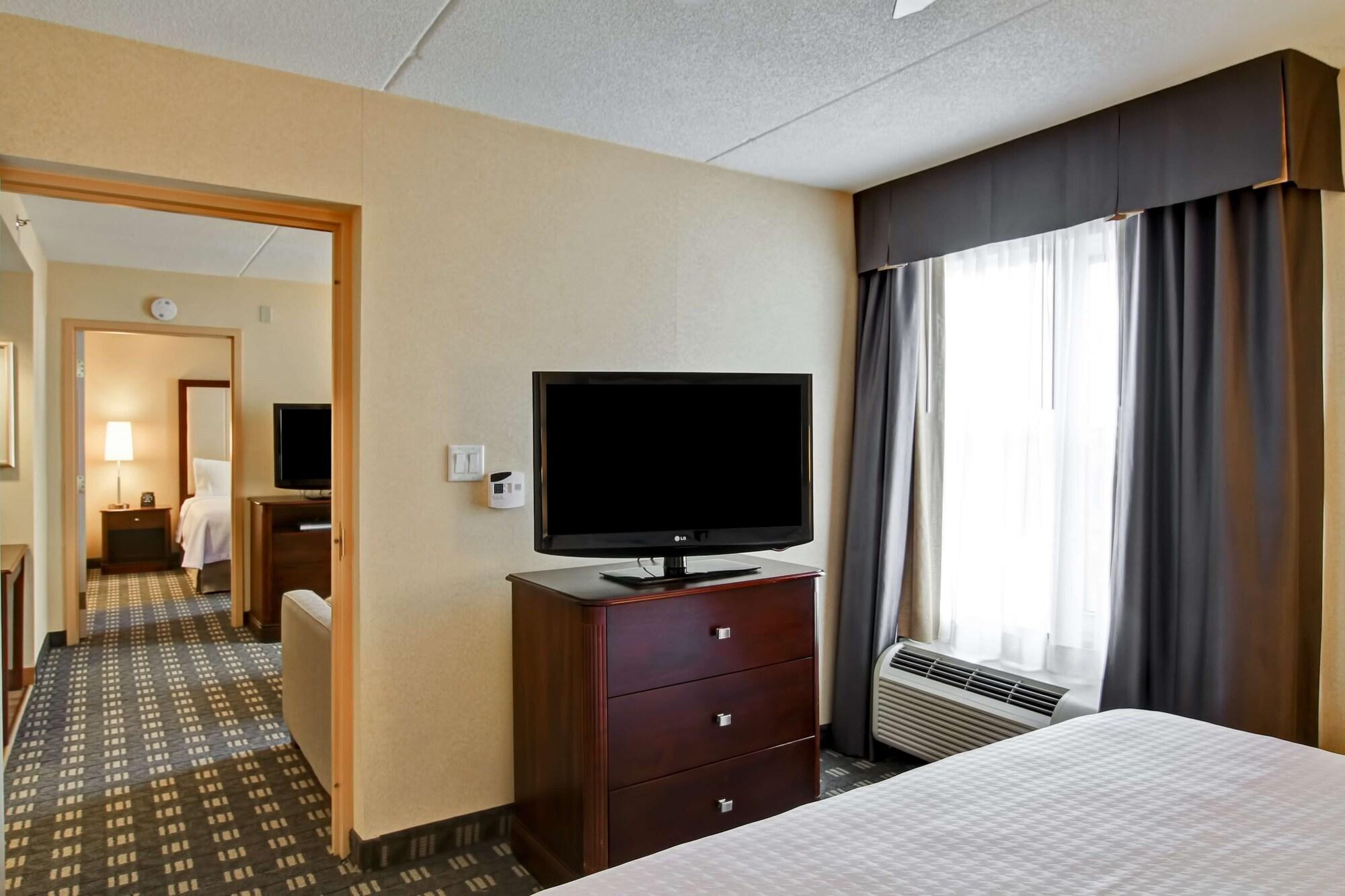 Homewood Suites By Hilton Toronto Mississauga Exterior foto